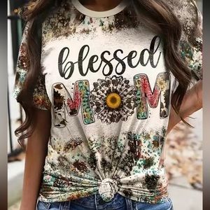 NWT BLESSED MOM T-SHIRT